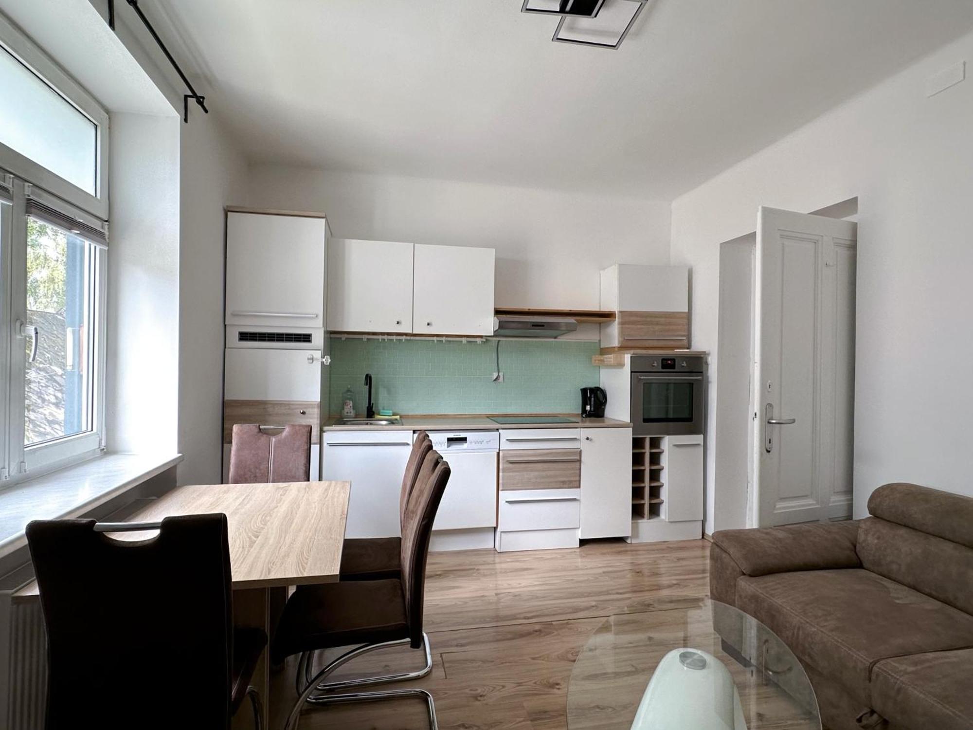 Apartament Up Resistances G Baden bei Wien Zewnętrze zdjęcie