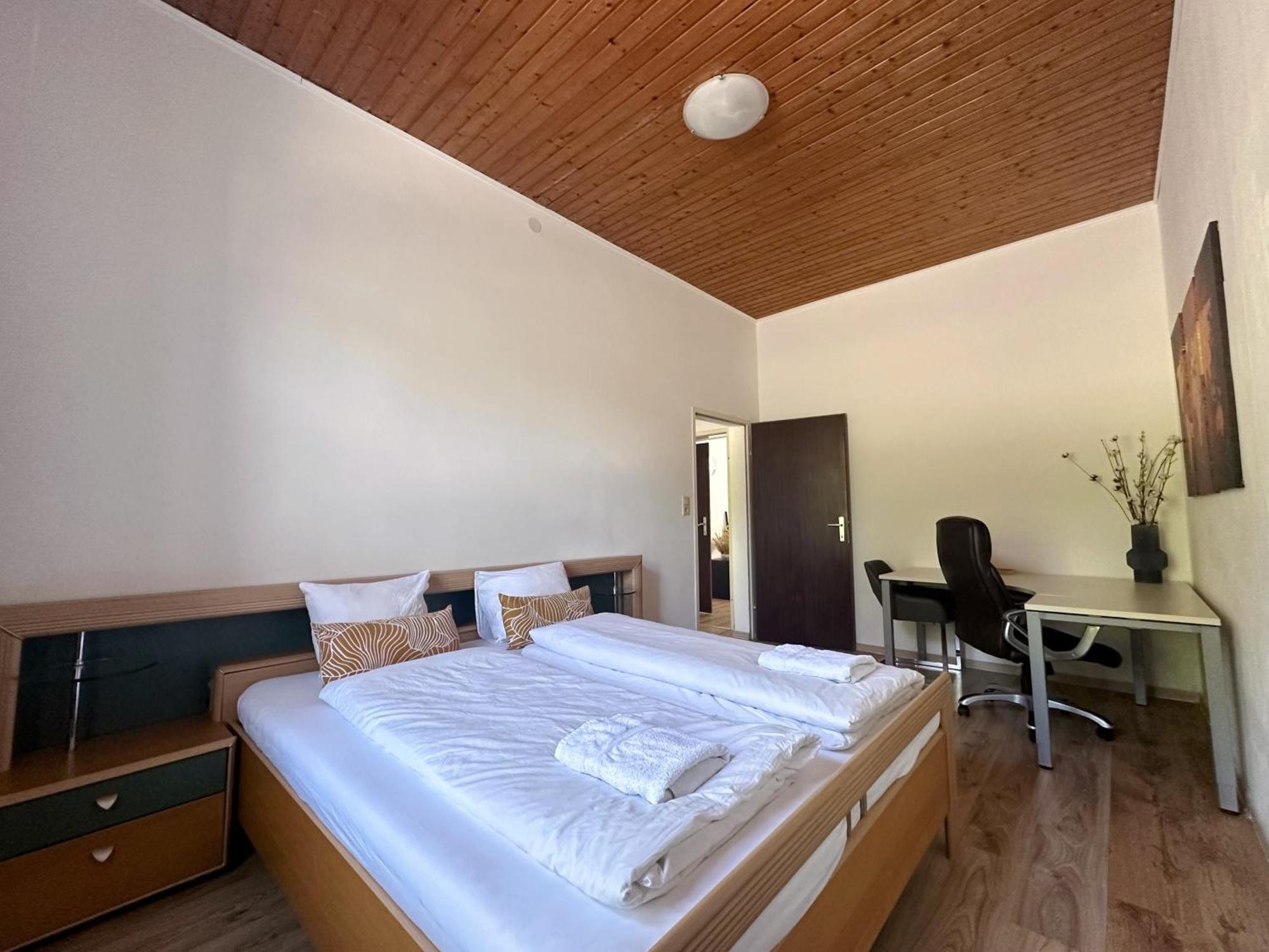 Apartament Up Resistances G Baden bei Wien Zewnętrze zdjęcie